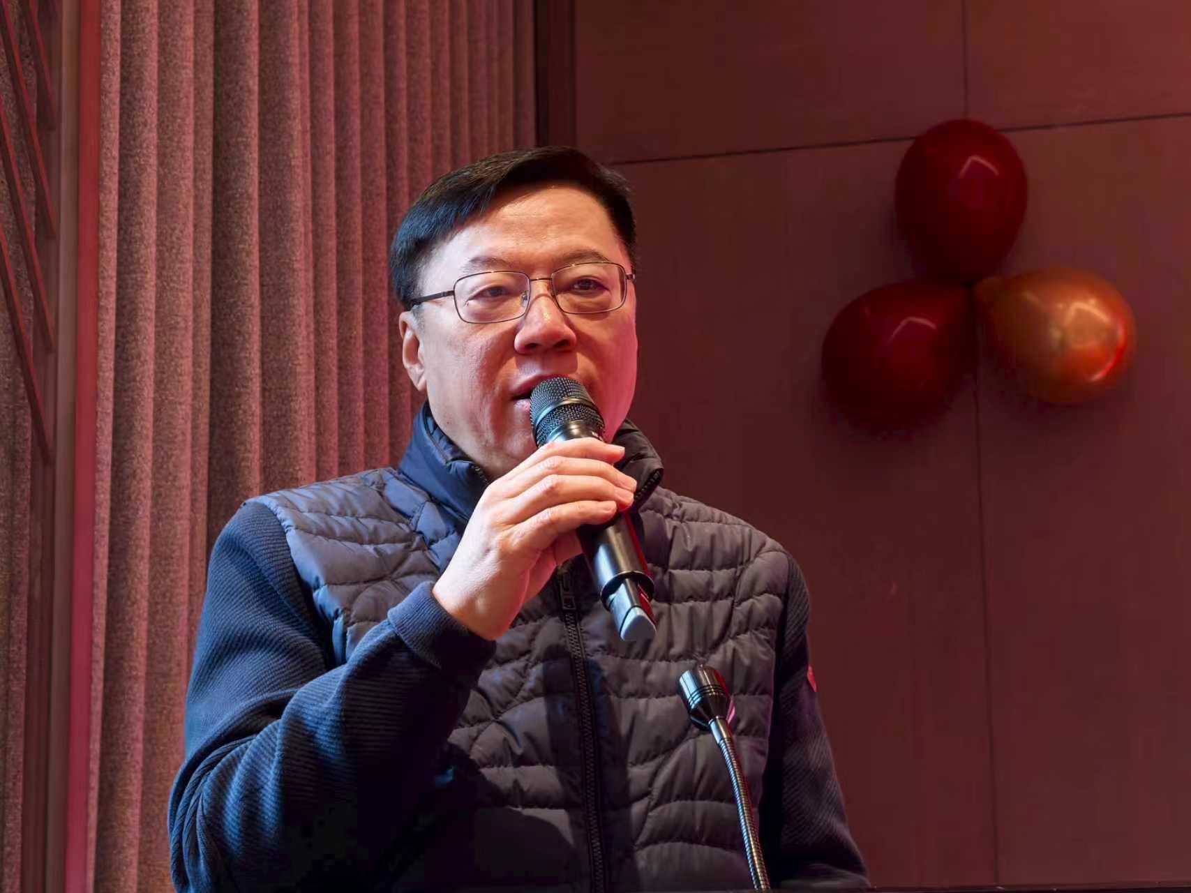 董事长致辞.jpg